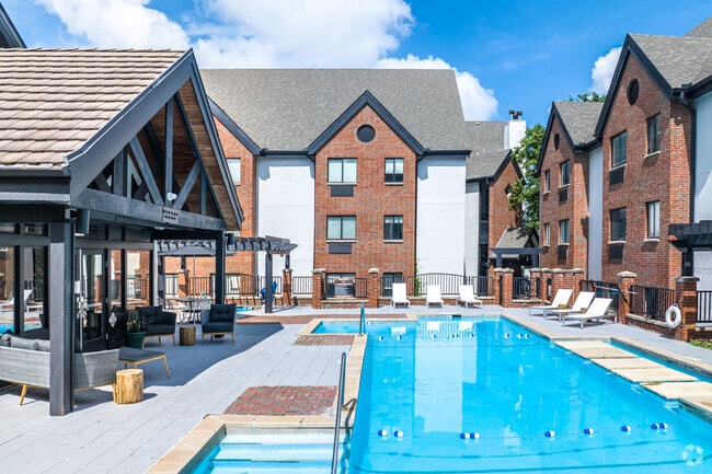 Building Photo - Avia Apartments on College Blvd (Overland Park)