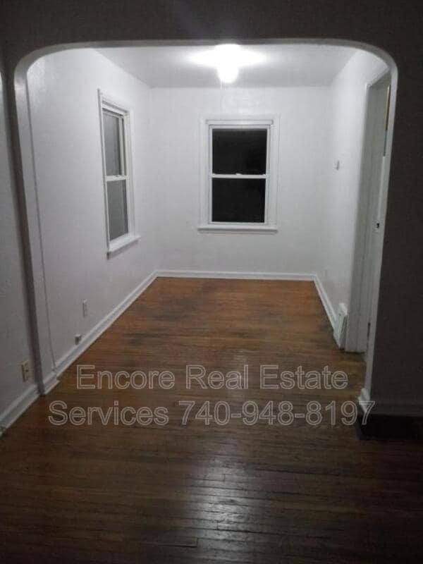 Building Photo - 163 Isabelle Rd