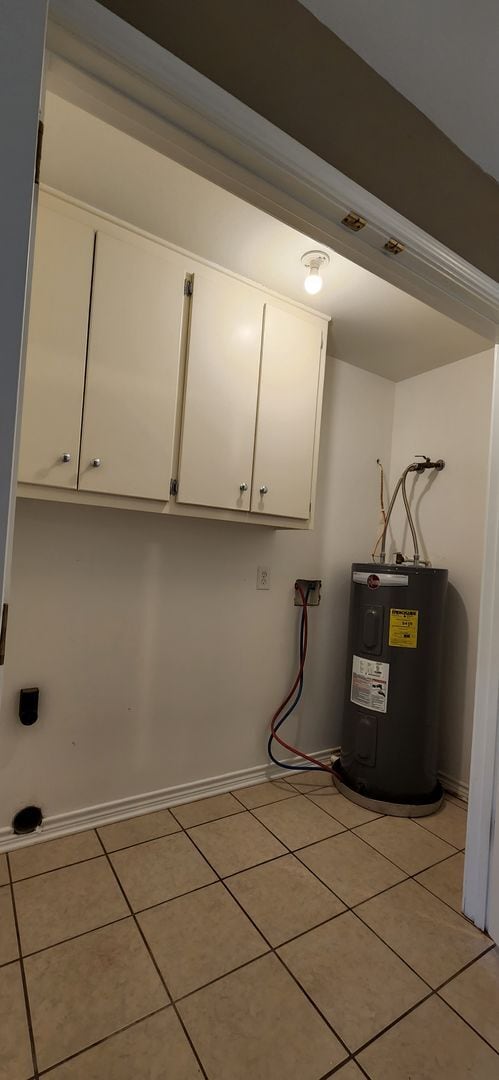 Building Photo - 2262 FM2864