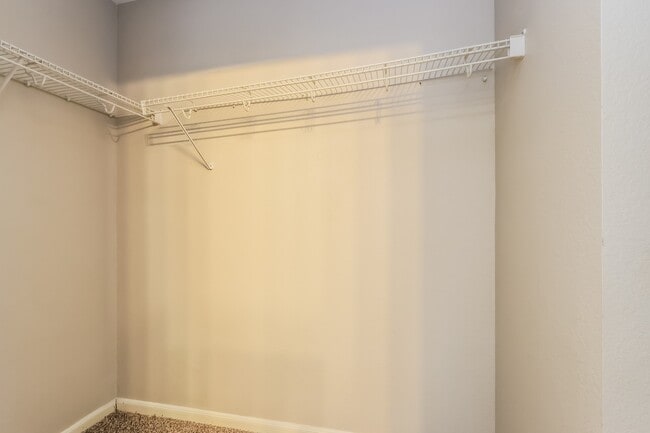 Building Photo - 21610 Dawn Timbers Ct