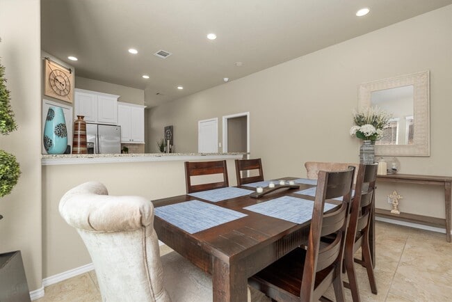 Building Photo - 19122 Panther Cave Ct