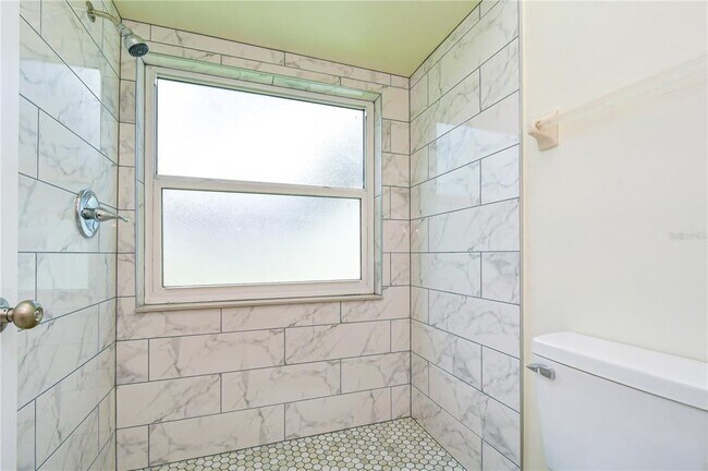 Building Photo - 1108 Dockside Dr