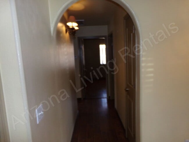 Building Photo - BEAUTIFUL HOME NEAR WALLECK RANCH