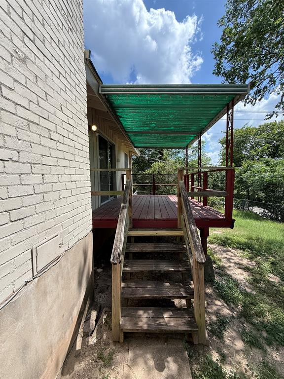 Building Photo - 5906 Mountainclimb Dr