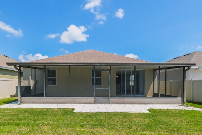 Building Photo - 10119 Celtic Ash Dr