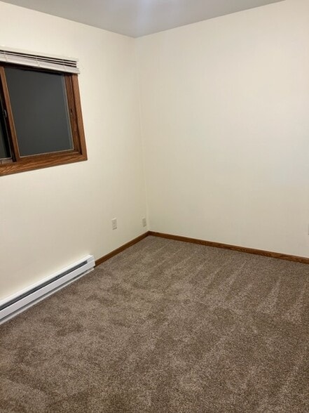 Building Photo - 10219 Towne View Rd