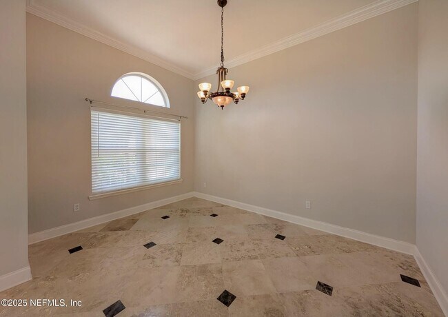 Building Photo - 128 Summer Tree Ct