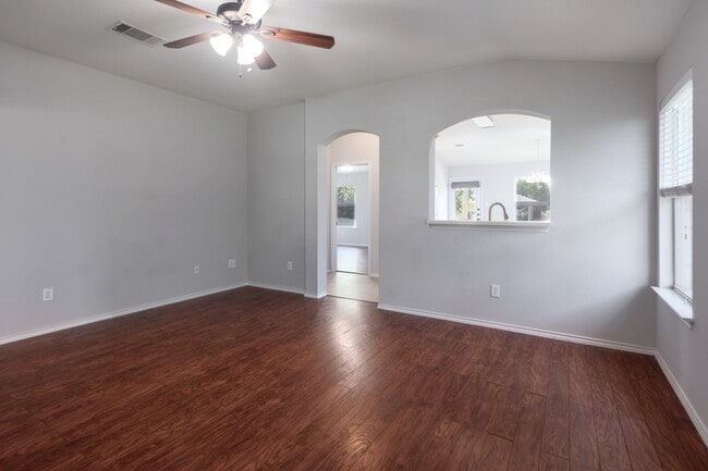Building Photo - 1011 Burgess Dr