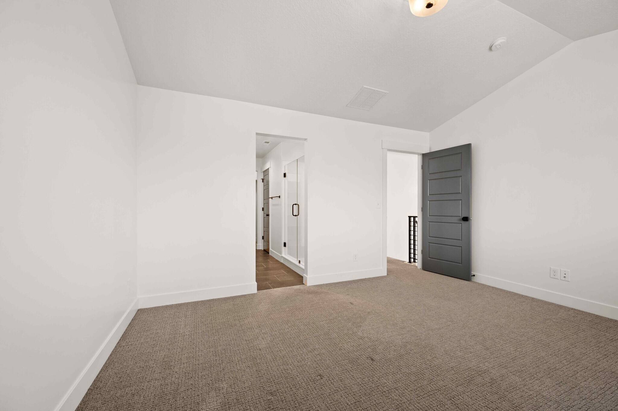Building Photo - 16123 S Truss Dr