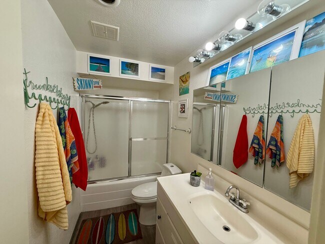 Building Photo - Furnished Apartment for Rent at The Bluffs – Mission Valley - MOVE-IN Ready