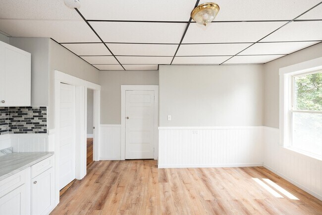 Building Photo - 38 Everard St