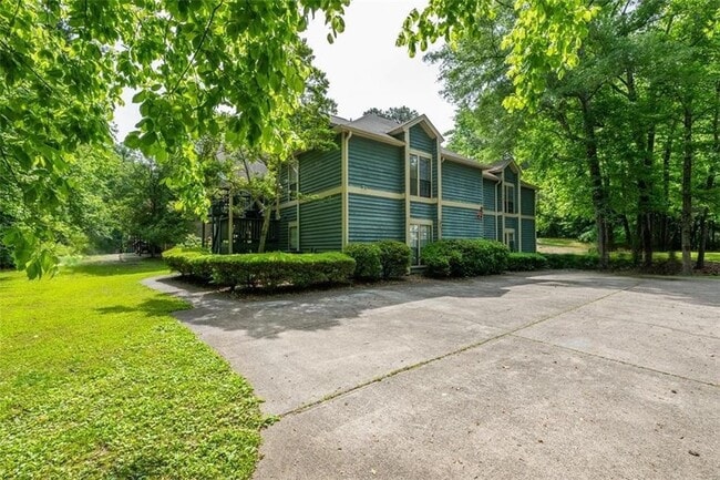 Building Photo - 3067 Steeplechase Dr