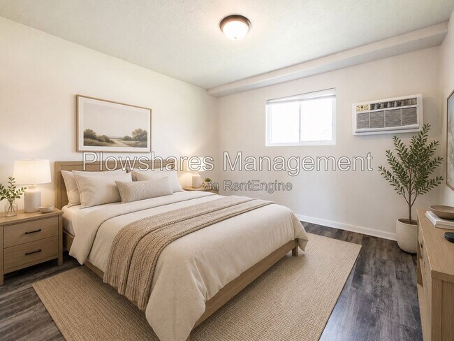 Building Photo - 3277 Chinquapin Ln
