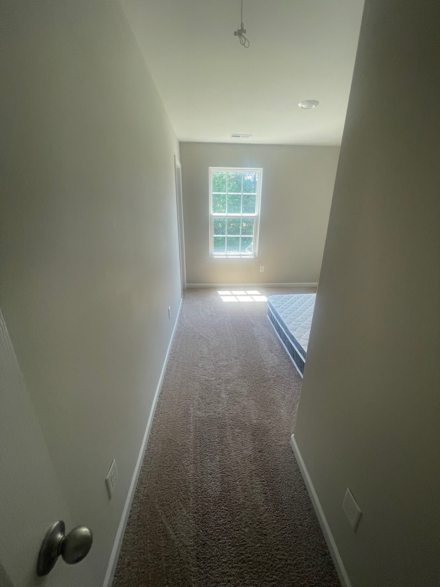 Building Photo - Room in House on Meredith Woods Ln