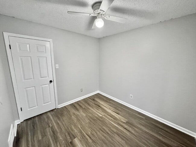 Building Photo - 3914 Longsneck Cove