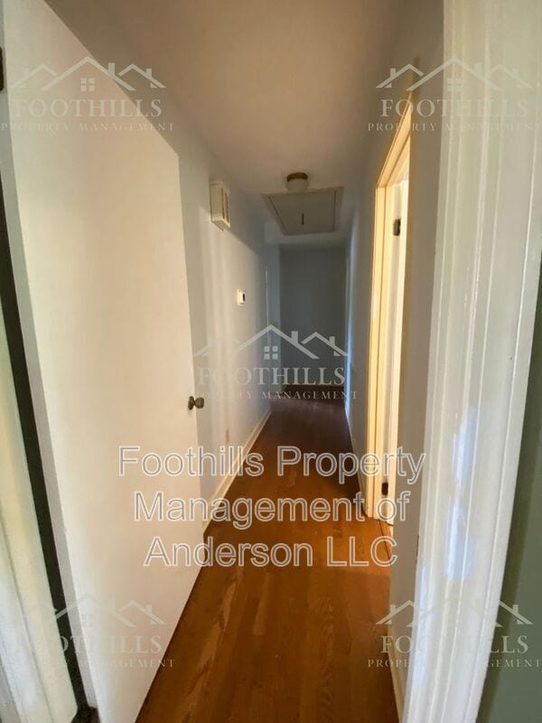 Building Photo - 102 Windemere Way