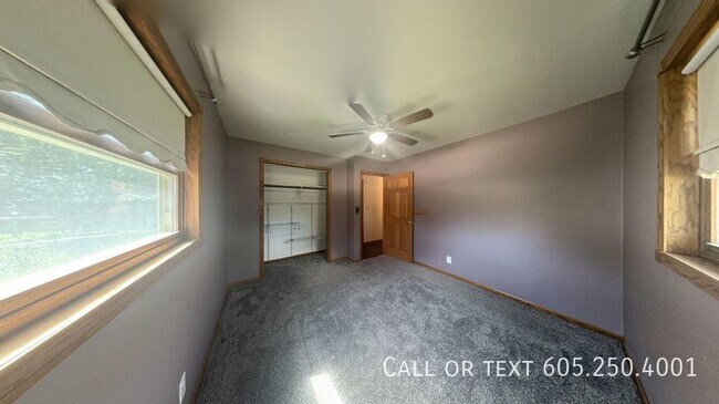 Building Photo - Spacious, Stylish, and Convenient Living