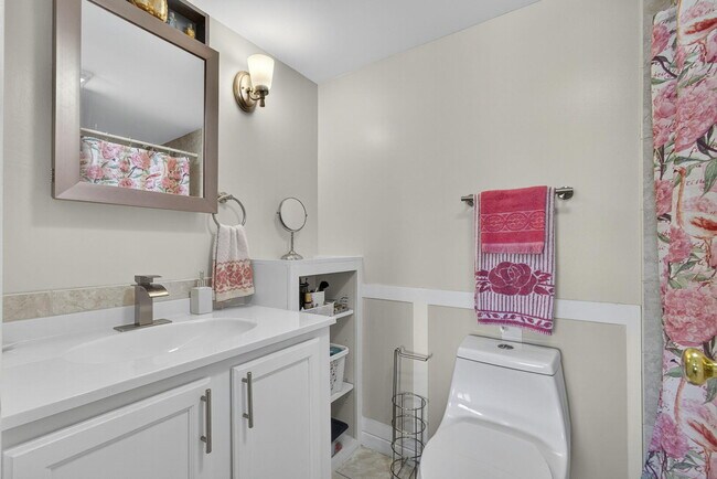 Building Photo - 12001 Poinciana Blvd