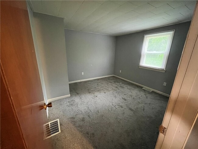 Building Photo - 6831 Furnace Rd