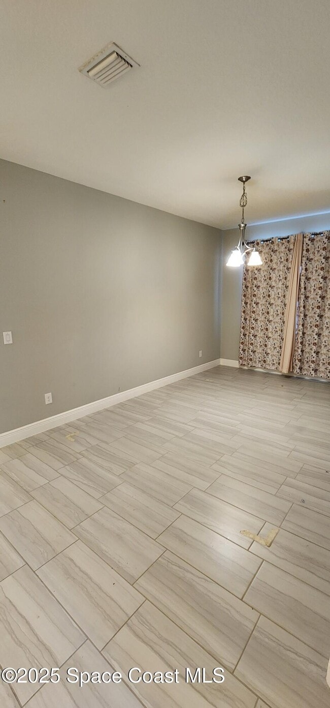 Building Photo - 7308 Bluemink Ln