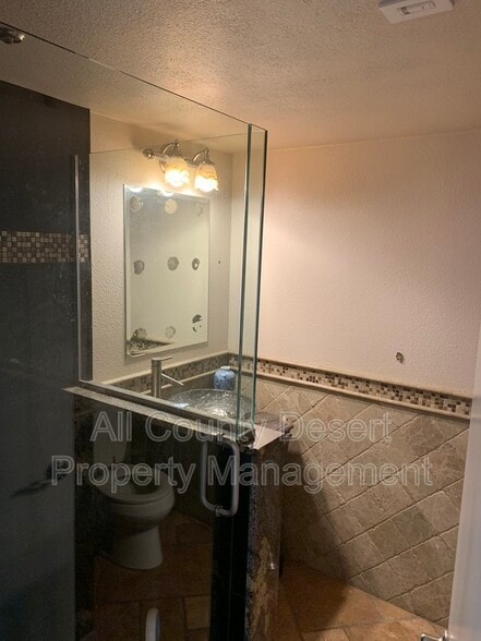 Building Photo - 5951 Montecito Dr