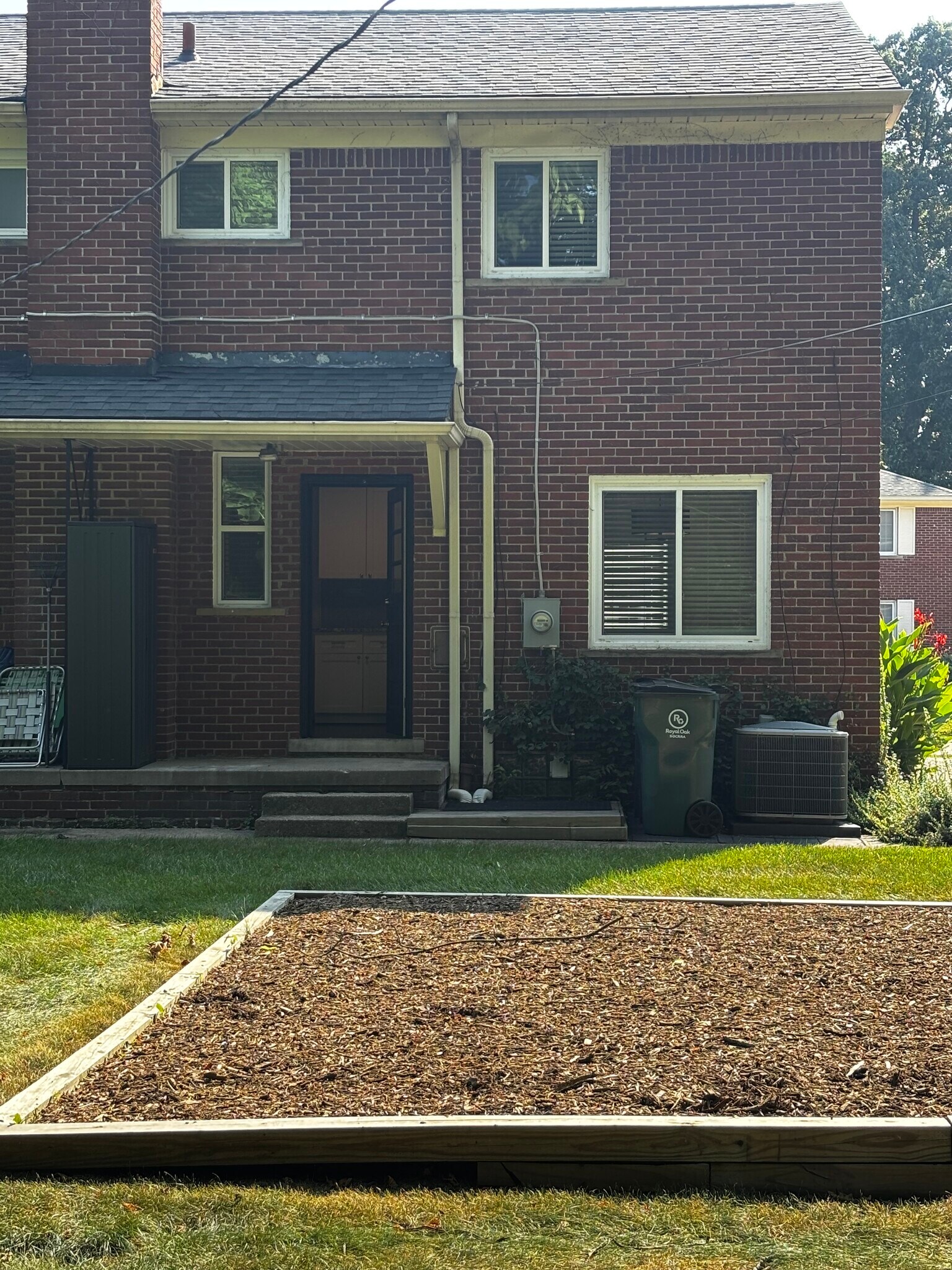 Building Photo - 2709 Glenview Ave