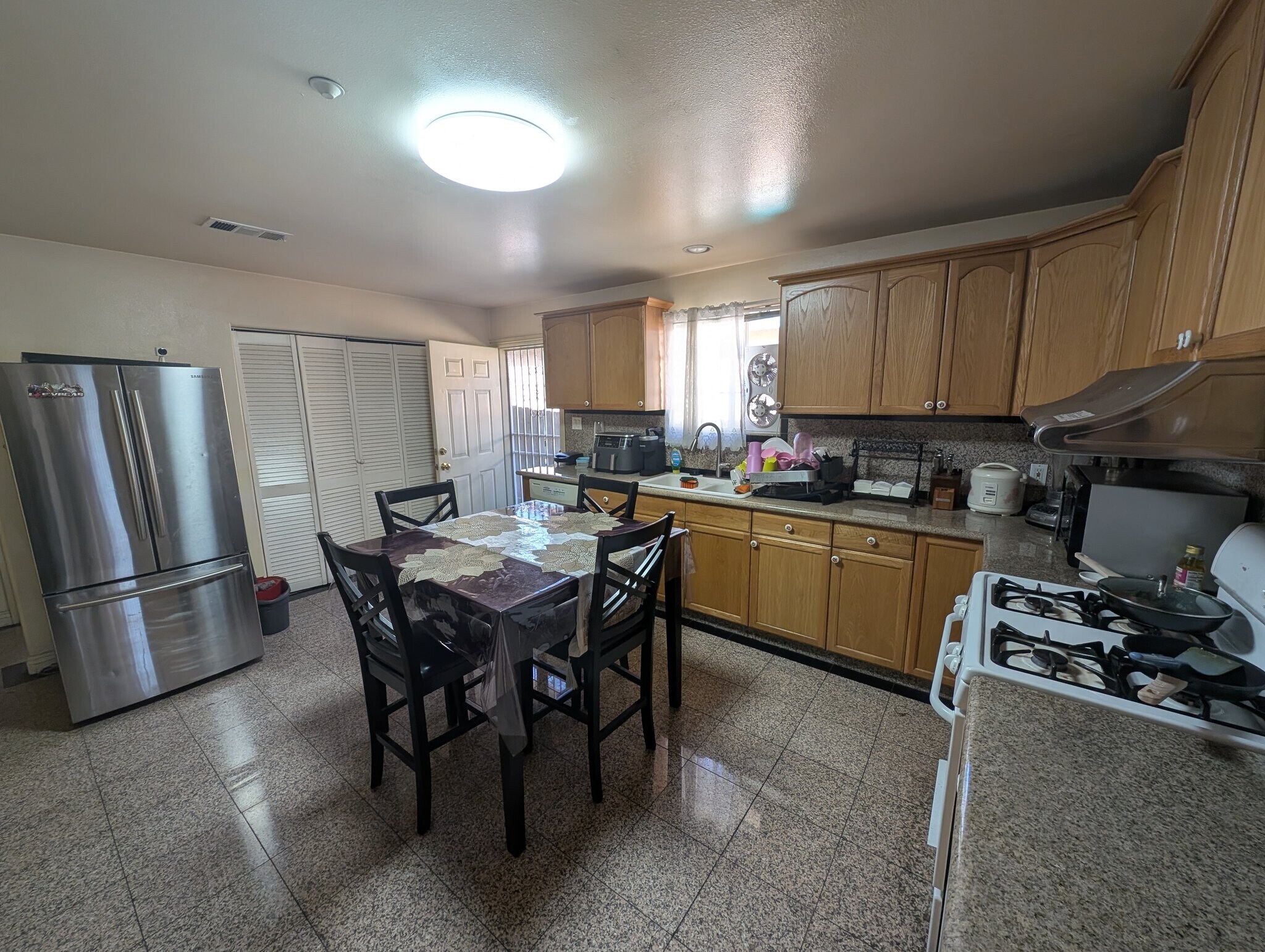 Building Photo - 2721 Montezuma Ave