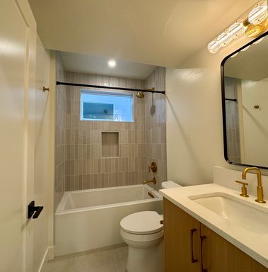 Building Photo - New Build 4 Bedroom and 5 Bathrooms