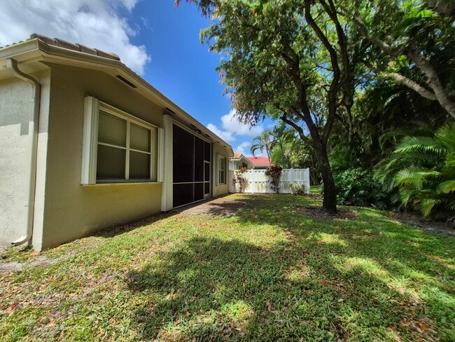 Building Photo - 12654 Via Ravenna