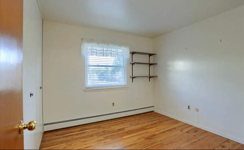 Building Photo - 830 Erford Rd
