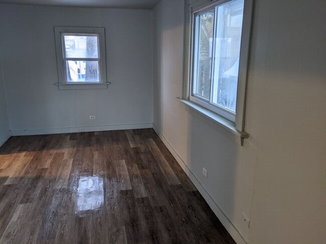 Building Photo - 1 bed 1 bath single family home in Wausau