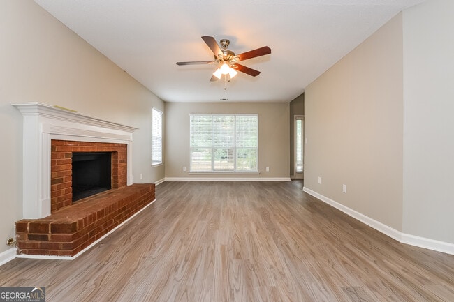 Building Photo - 704 Fieldstream Way