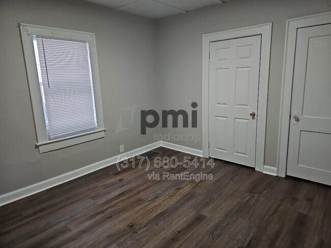 Building Photo - 2031 Southeastern Ave