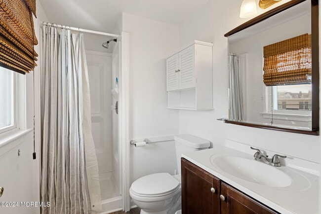 Building Photo - 13302 Long Beach Blvd