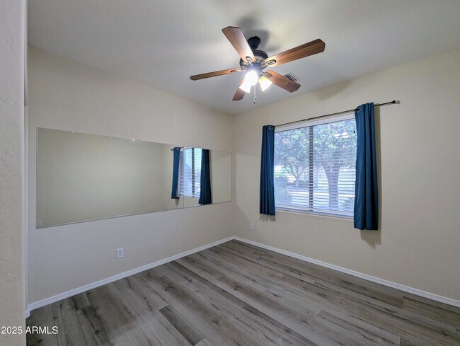 Building Photo - 16635 N 169th Ave