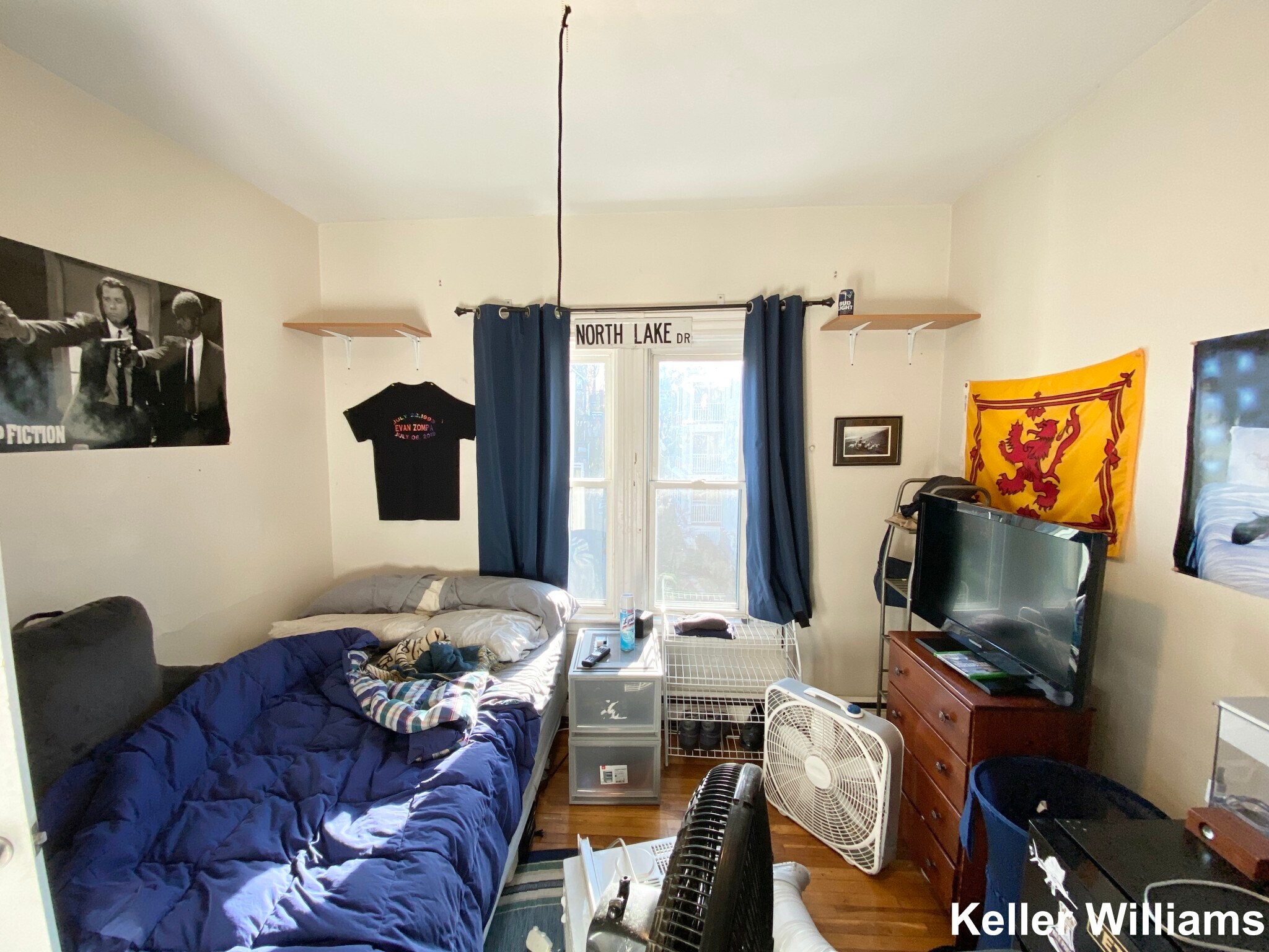 Building Photo - 61 Hillside St