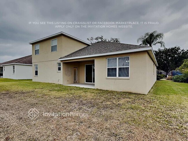 Building Photo - 3208 43rd Ave E