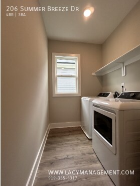 Building Photo - 206 Summer Breeze Dr