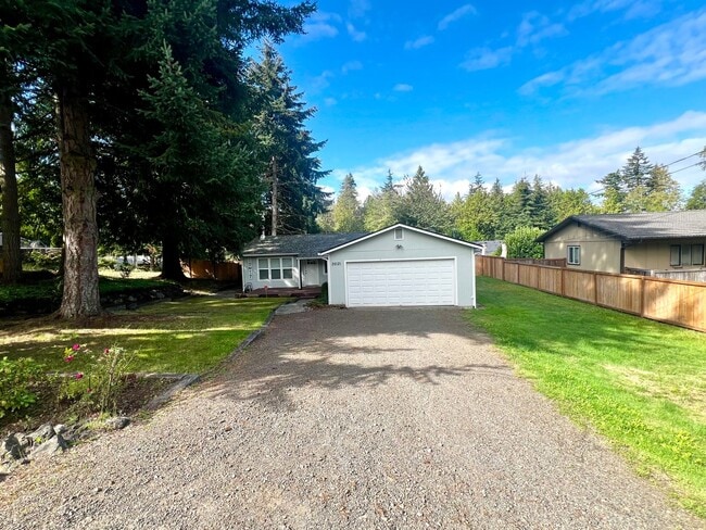 Building Photo - **** Application pending ****