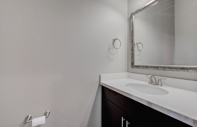 Building Photo - 11825 Terraza Cir