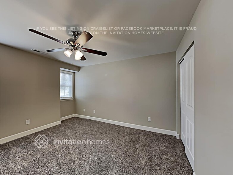 Building Photo - 1019 Sweet Gale Dr