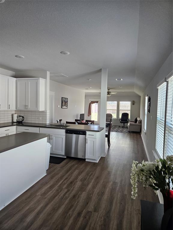 Building Photo - 312 Gidran Trail