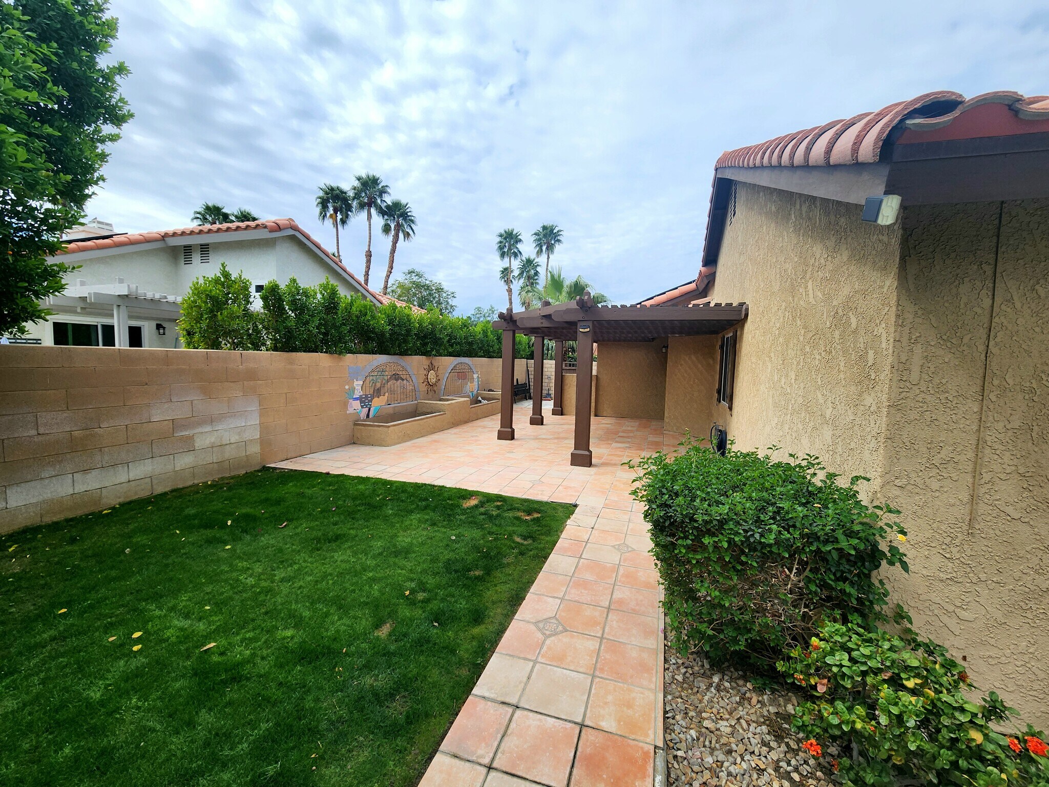 Building Photo - 39850 Regency Way