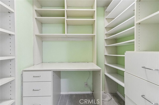 Building Photo - 10 Pantano