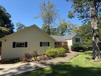 Building Photo - 831 Legare Rd SW