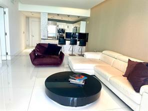 Building Photo - Collins Avenue, Sunny Isles Beach, FL 33160 - 1 BR 1.5 BA condo