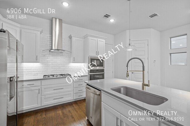 Building Photo - 4906 McGill Dr.