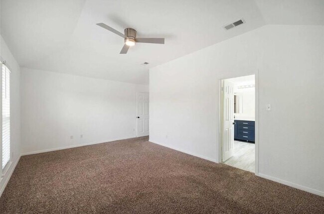 Building Photo - 2507 Eastwood Ln