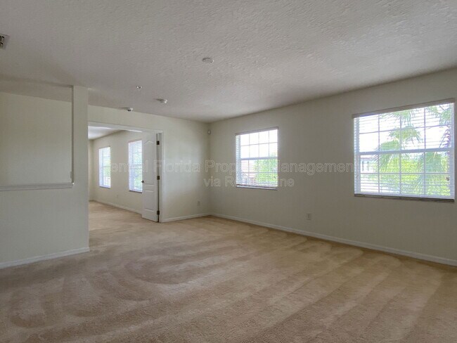 Building Photo - 9836 Old Patina Way