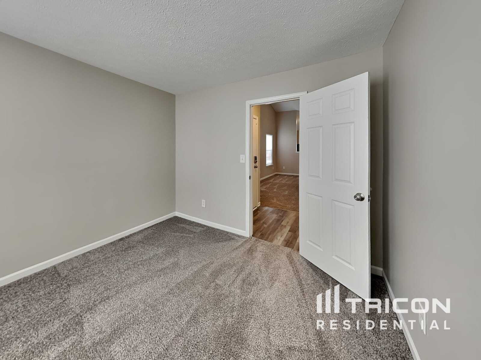 Building Photo - 2803 Drewmatt Ln